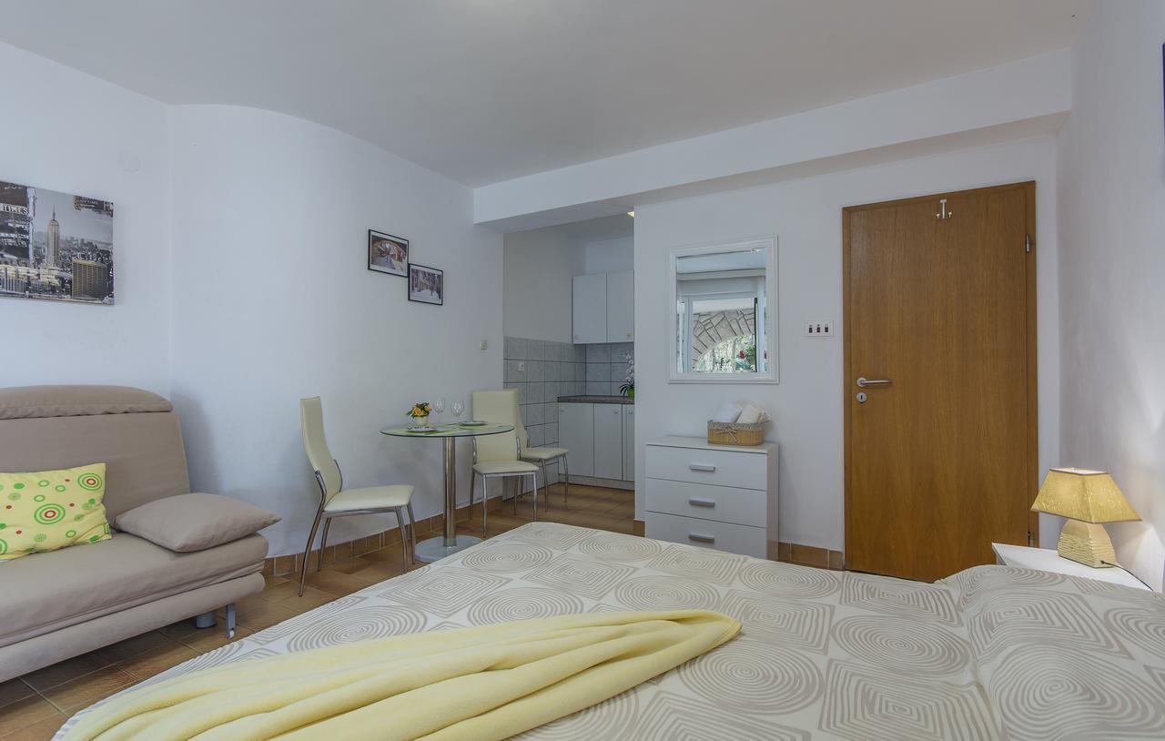 Apartments Ana - Rovinj Exterior foto